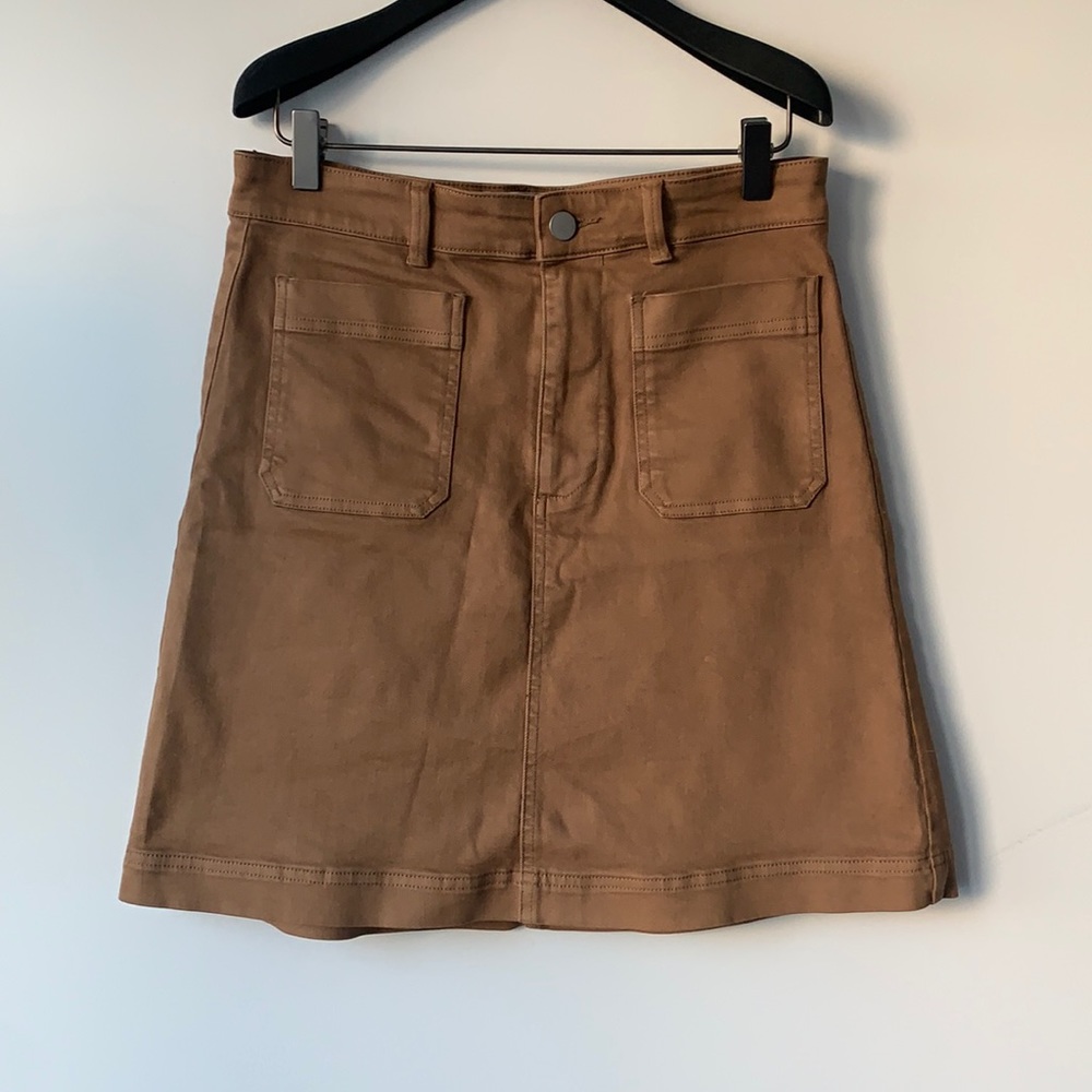 Everlane patch pocket mini skirt